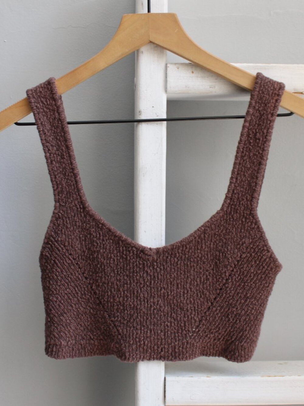 Urban Outfitters Textured Crochet Brown Cropped Tank Top Size Large - Picture 4 of 7